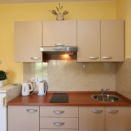 Apartment Mihajic M Klimno Exterior photo